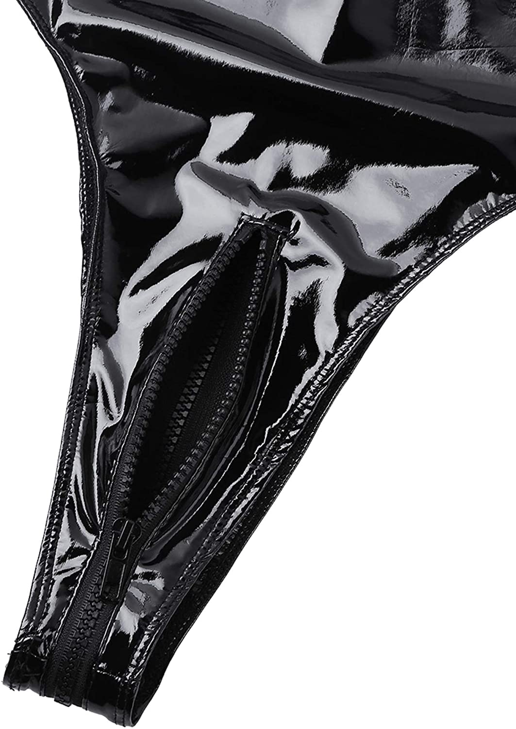 Body in Wetlook with chains