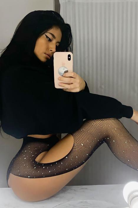 Black Fishnet Diamonds Pantyhose